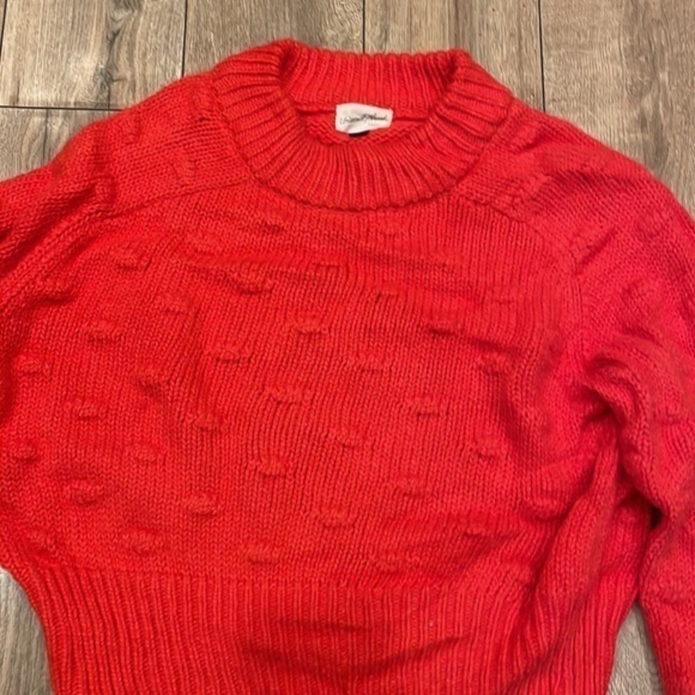 Universal thread medium cropped sweater​ - image 2